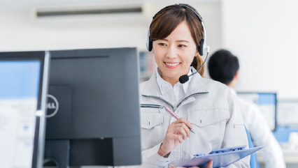 オペレーターの笑顔